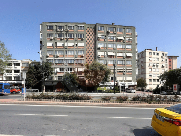 İBA Blokları Sitesi SATILIK DAİRE  4+1 153m2